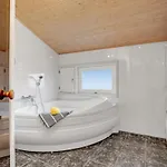 Holiday Home Tingodden Hvide Sande IV